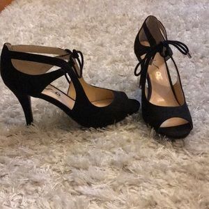 Unisa open toed black heels